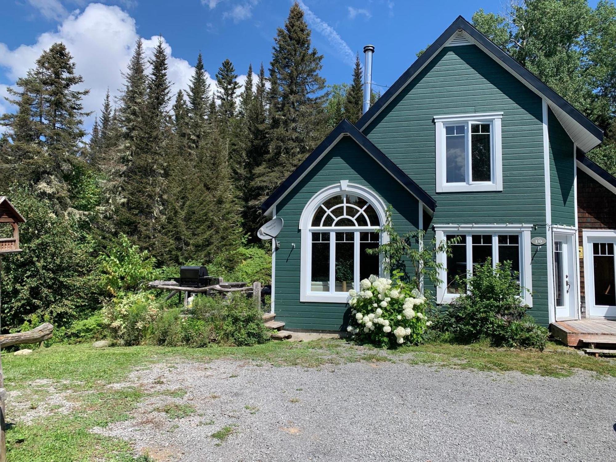 Le Ti Moose Vila La Malbaie Exterior foto